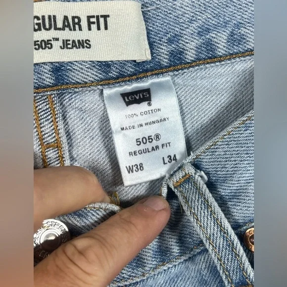 Levi’s 505 Regular Fit Light Wash 38W 34L Vintage Retro Jeans Washed